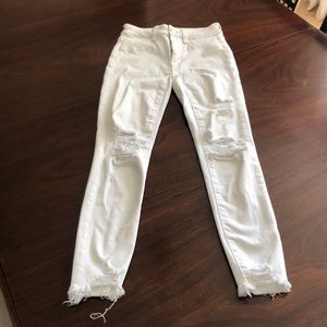 American Eagle white jeans Size 0